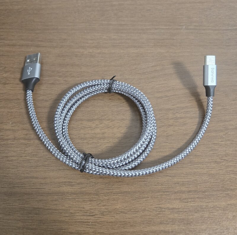 USBケーブル