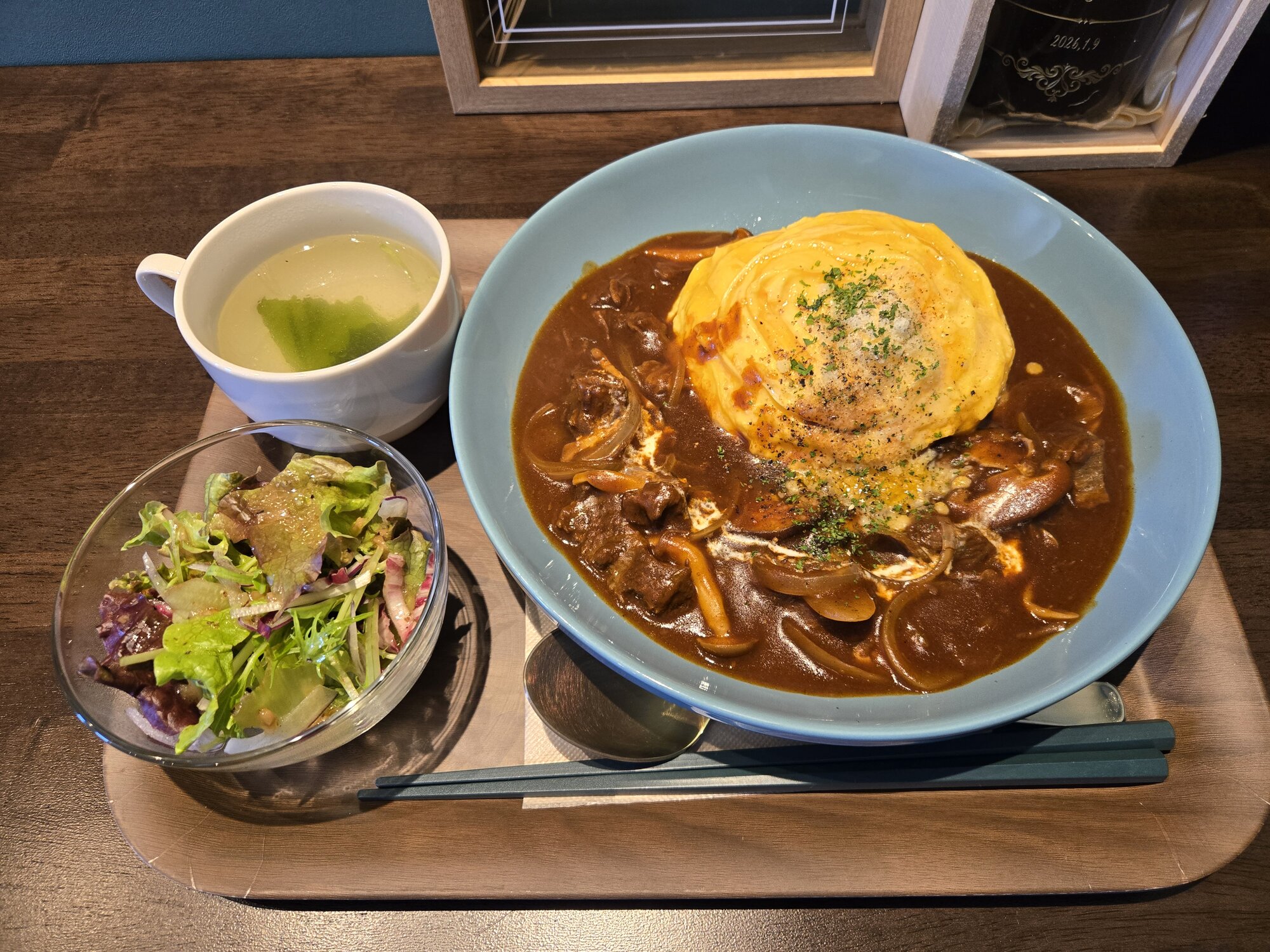 cafe&kitchen MOONの牛ホホ肉のシチュー